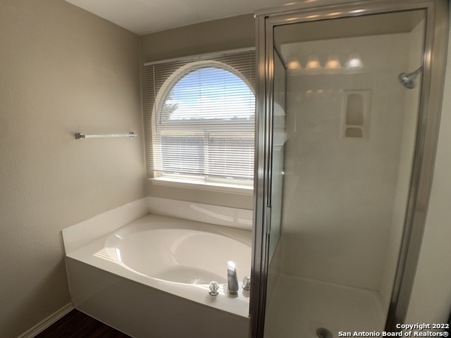 Listing photo id 20 for 2614 Dove Crossing Dr