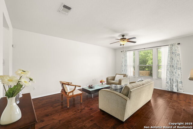 Image 10 of 36 For 922 Spello Cir