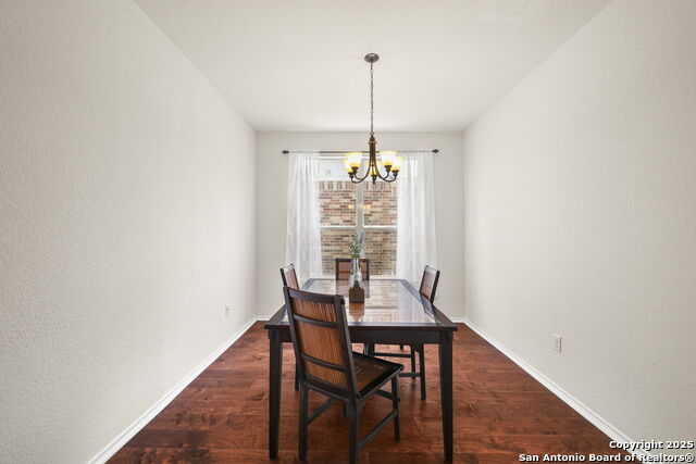 Image 8 of 36 For 922 Spello Cir