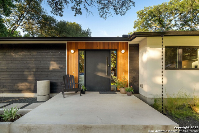 Details for 8900 Point West, Austin, TX 78759