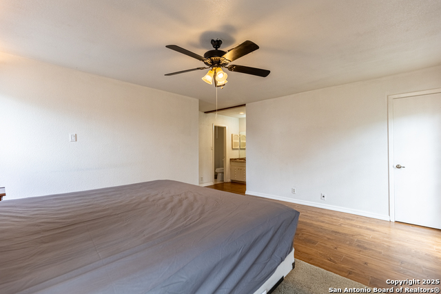 Image 15 of 31 For 13026 Los Espanada