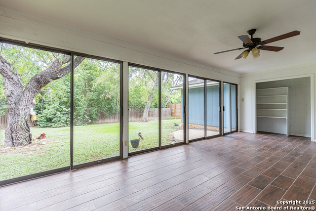 Image 27 of 31 For 13026 Los Espanada