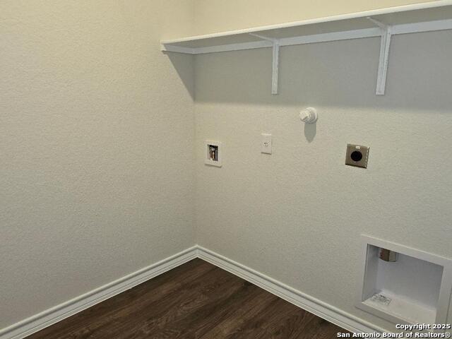 Listing photo id 22 for 21010 Watercourse Way