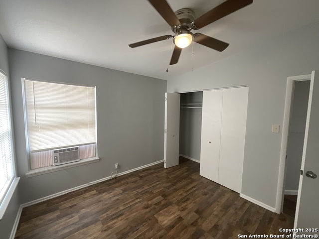 Image 11 of 26 For 207 Pinehurst
