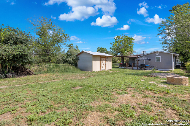 Image 18 of 22 For 505 Avenue E