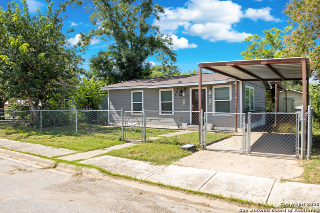 Image 3 of 22 For 505 Avenue E