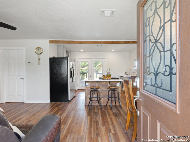 Image 4 of 22 For 505 Avenue E