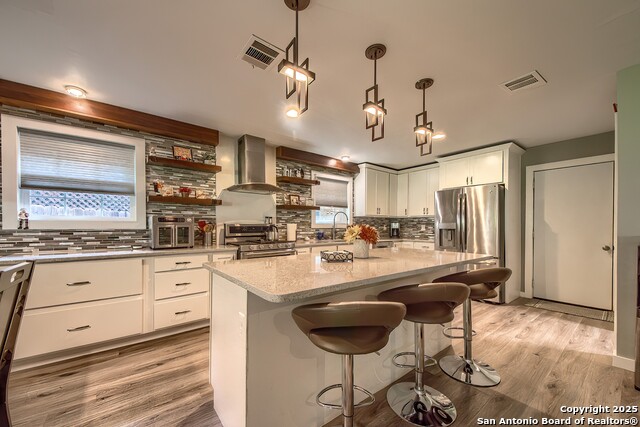 Listing photo id 11 for 9215 Thornbury