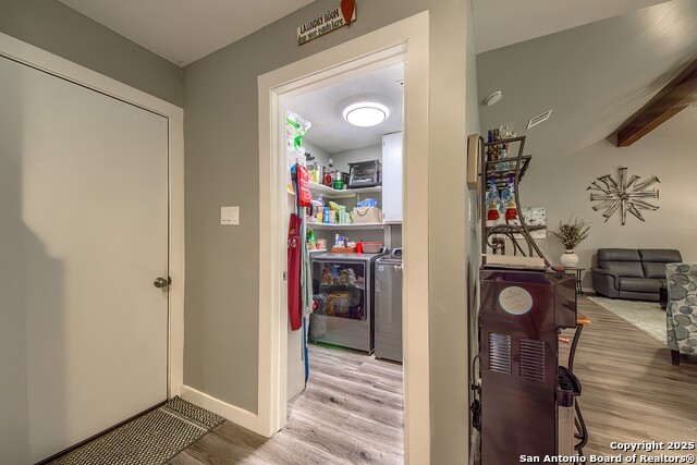 Listing photo id 12 for 9215 Thornbury