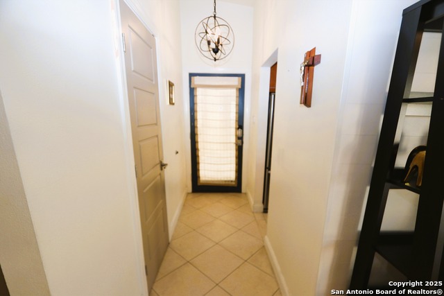 Image 9 of 28 For 8642 Fredericksburg  402