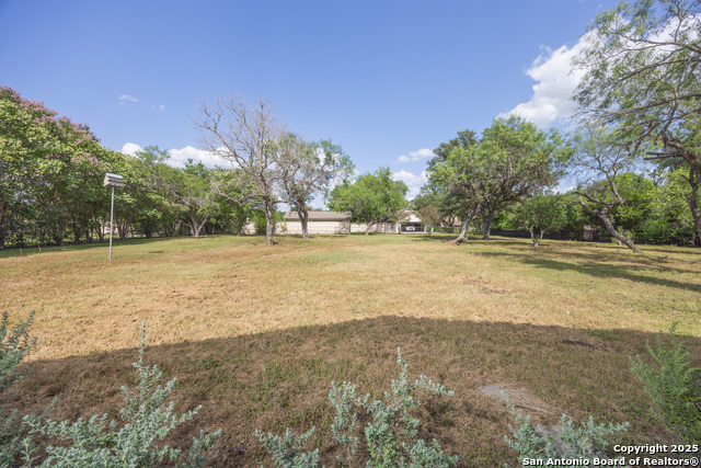 Listing photo id 18 for 9712 Big Geronimo St