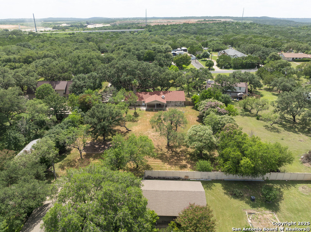Listing photo id 25 for 9712 Big Geronimo St
