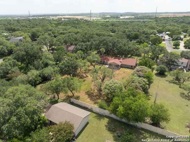 Listing photo id 26 for 9712 Big Geronimo St