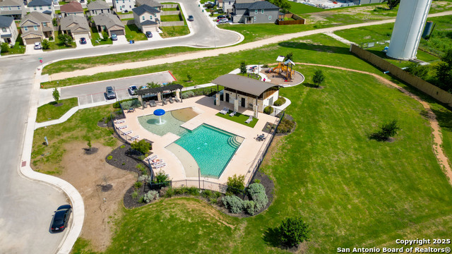 Image 30 of 33 For 419 Blacktail Dr