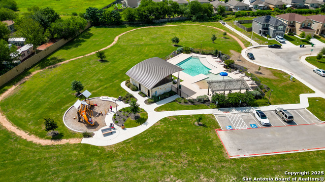 Image 31 of 33 For 419 Blacktail Dr