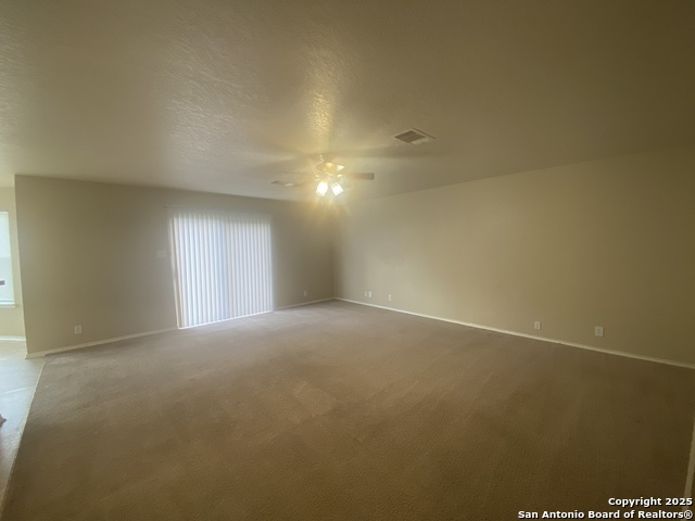 Listing photo id 4 for 10507 Elderpond