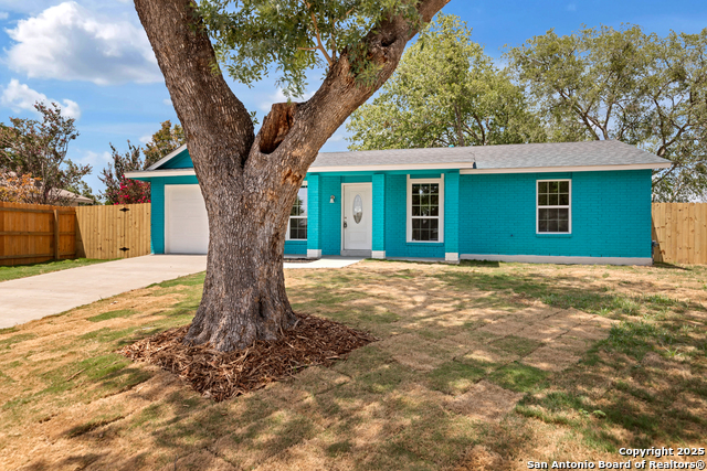 Image 3 of 24 For 5111 Edgemoor