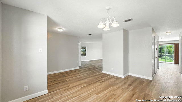 Image 10 of 40 For 209 Hinge  