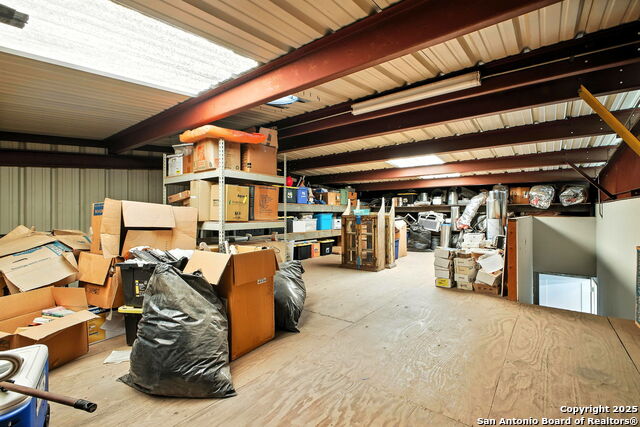 Listing photo id 56 for 140 Winston S