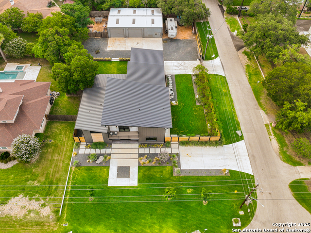 Listing photo id 58 for 140 Winston S