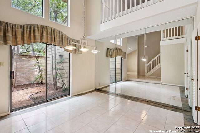 Listing photo id 8 for 3026 Whisper Fern