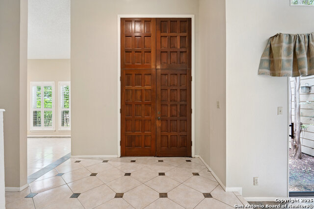 Listing photo id 2 for 3026 Whisper Fern