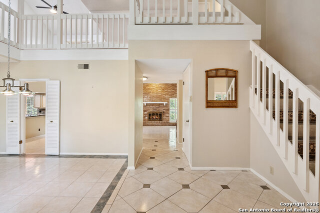 Listing photo id 3 for 3026 Whisper Fern