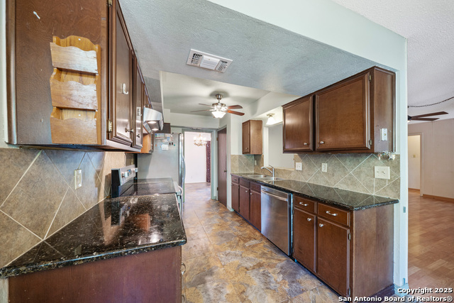 Image 12 of 40 For 5214 La Barranca St