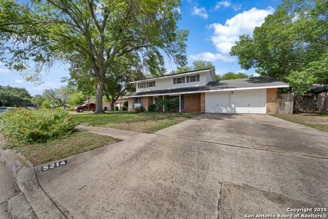 Image 2 of 40 For 5214 La Barranca St