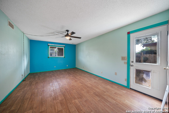 Image 20 of 40 For 5214 La Barranca St