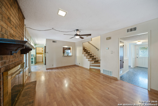 Image 8 of 40 For 5214 La Barranca St