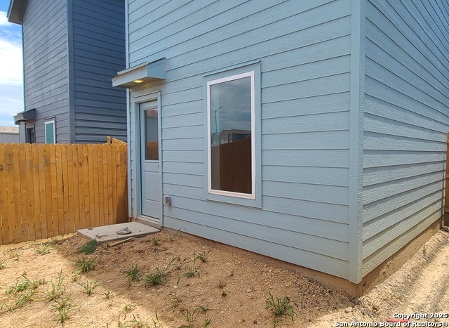 Image 22 of 23 For 4965 Daisy Blossom