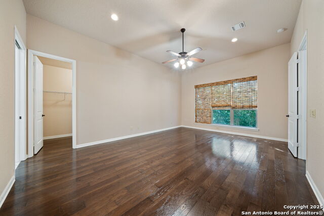 Image 15 of 40 For 18630 Castellani
