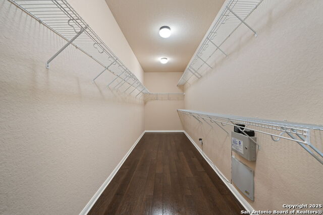 Image 17 of 40 For 18630 Castellani