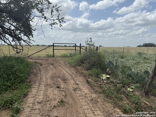 Image 10 of 22 For Tbd Fm 476  