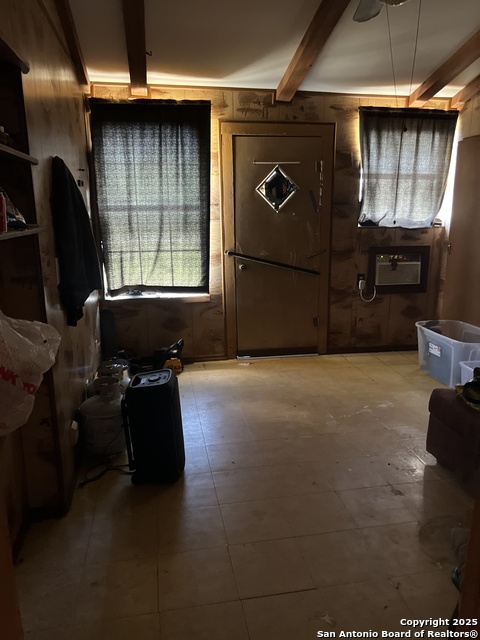 Image 16 of 17 For 9281 Nelson  