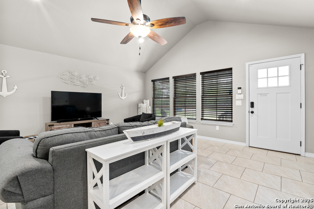 Image 21 of 36 For 2319 Westview Dr