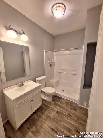 Image 10 of 14 For 2134 Cincinnati