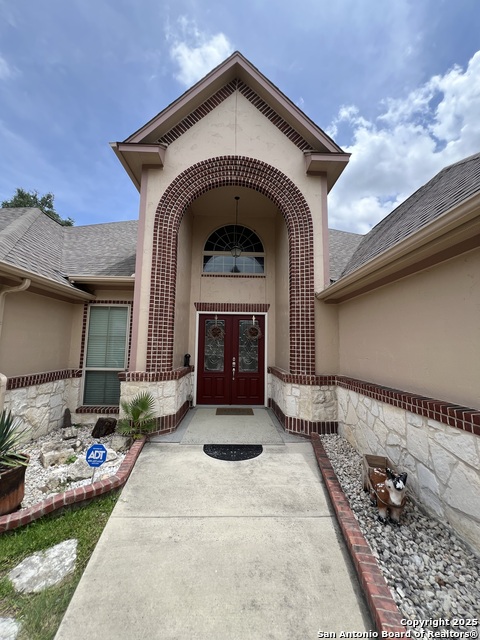 Listing photo id 2 for 21918 Pesa Cove