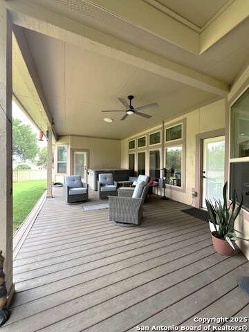 Listing photo id 50 for 21918 Pesa Cove