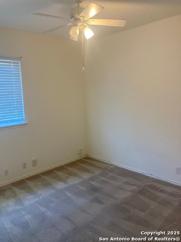 Image 9 of 11 For 21426 Encino Lookout