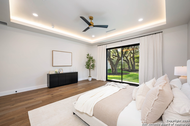 Image 17 of 49 For 9514 Midsomer