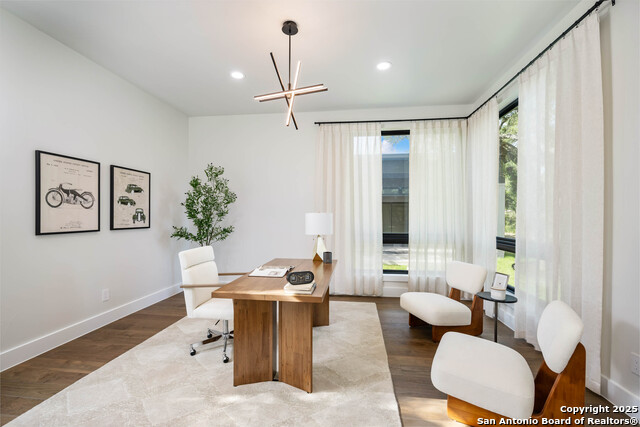 Image 3 of 49 For 9514 Midsomer