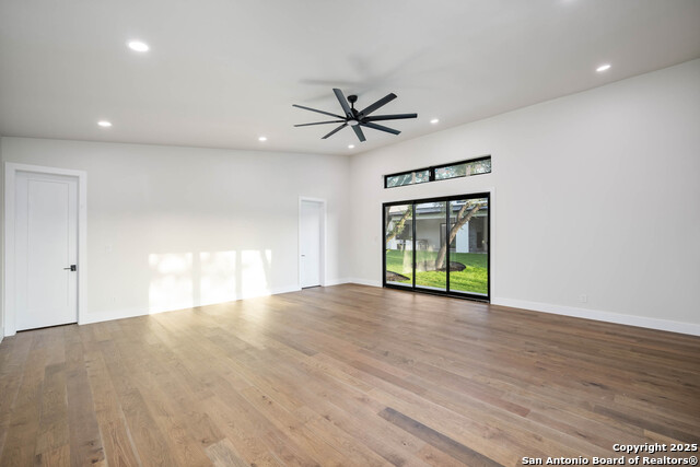 Image 30 of 49 For 9514 Midsomer
