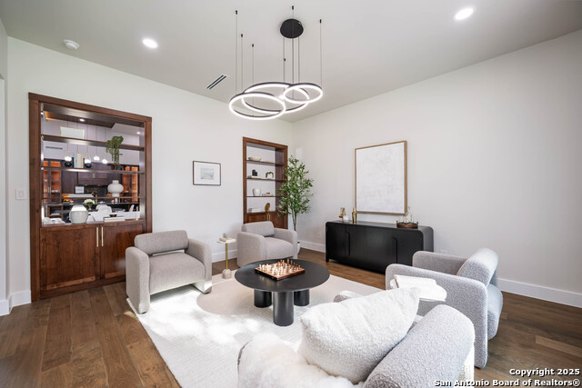 Image 6 of 49 For 9514 Midsomer