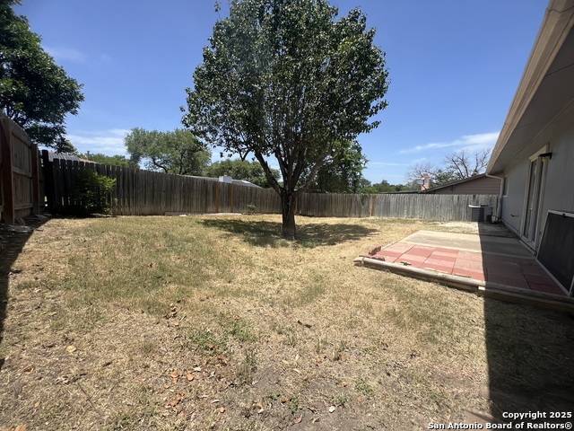 Image 12 of 13 For 4947 Nuthatch
