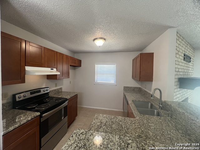 Image 5 of 13 For 4947 Nuthatch