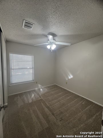 Image 7 of 13 For 4947 Nuthatch