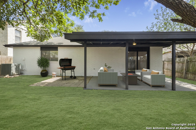 Image 13 of 15 For 3909 Davenport