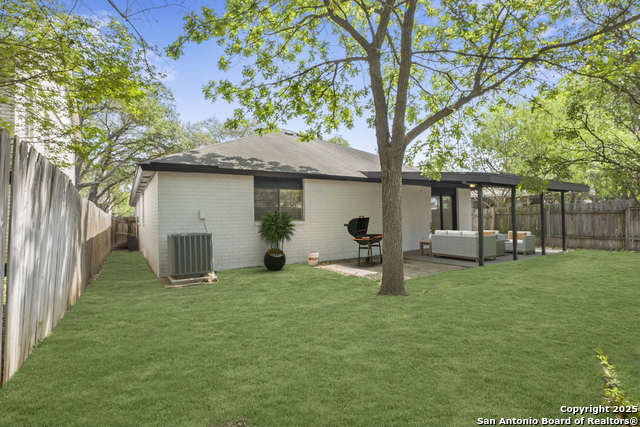 Image 14 of 15 For 3909 Davenport